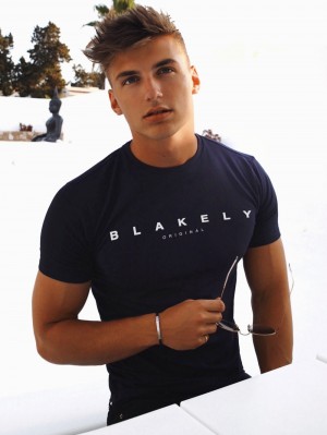 Navy Blakely Stockbridge T-Shirt | FRC932018