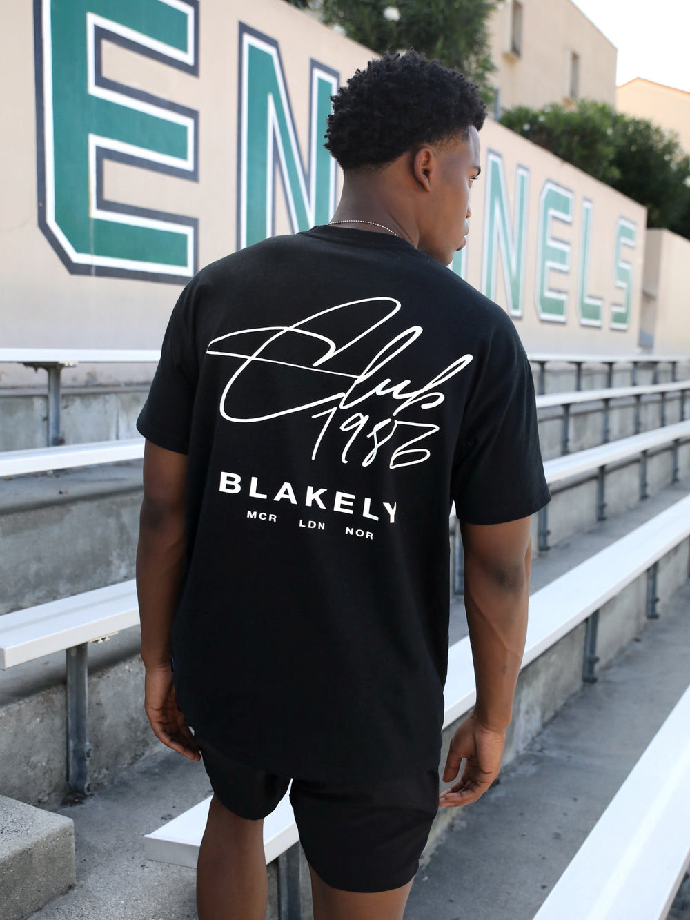 Black Blakely Club Relaxed T-Shirt | AVL347129