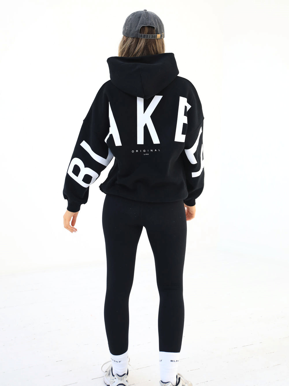 Black Blakely Isabel Oversized Hoodie | BOM479150