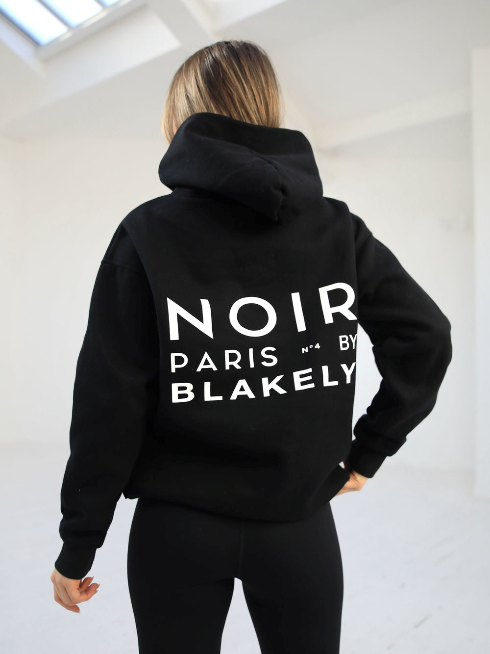 Black Blakely Noir Women\'s Relaxed Hoodie | QCV263549