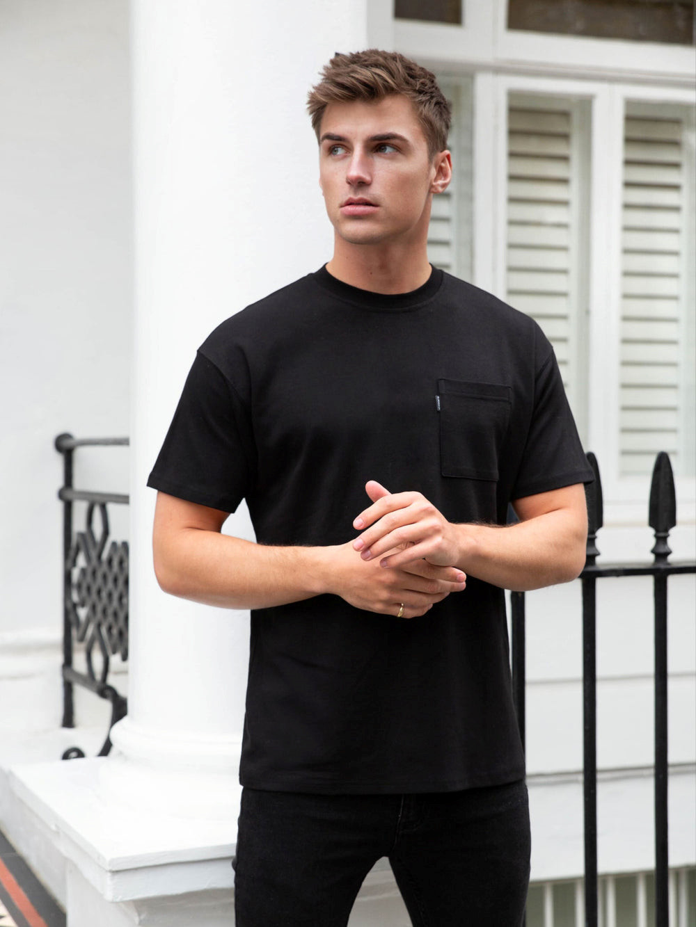 Black Blakely Relaxed Pocket T-Shirt | QDA219408