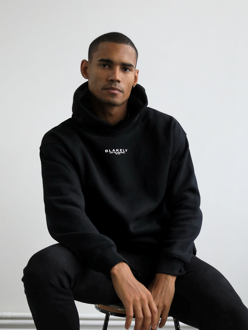 Black Blakely Statement Relaxed Hoodie | ENT762593