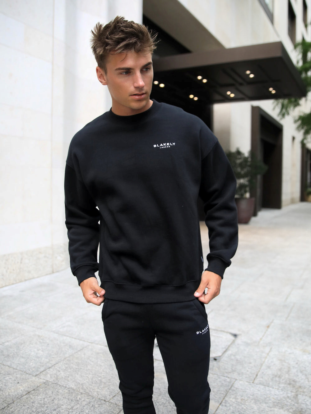 Black Blakely Universal Relaxed Jumper | BIQ417362