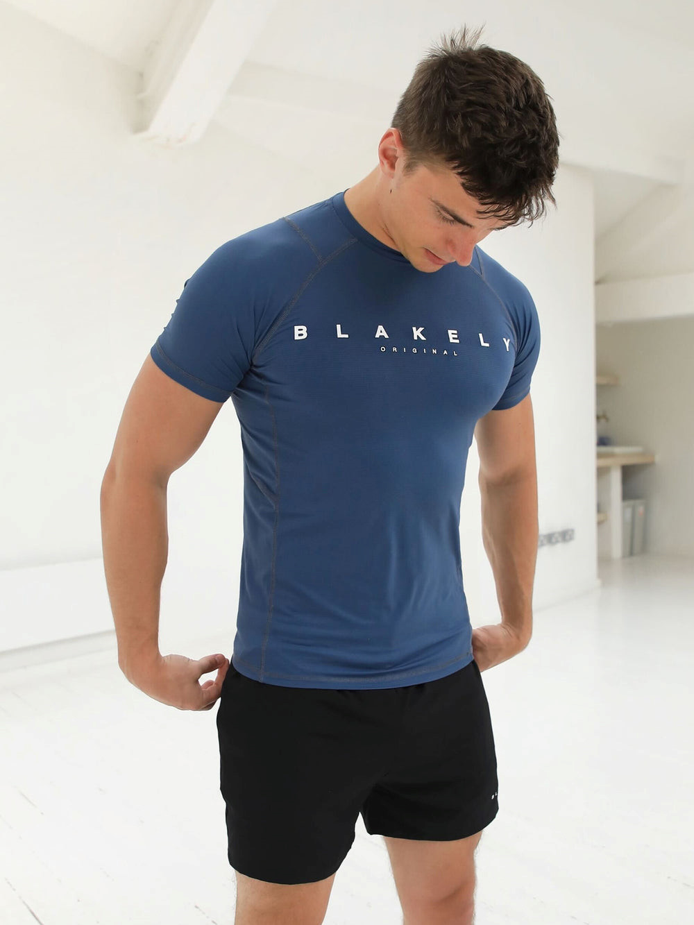 Blue Blakely Apex Active T-Shirt | IOP450316