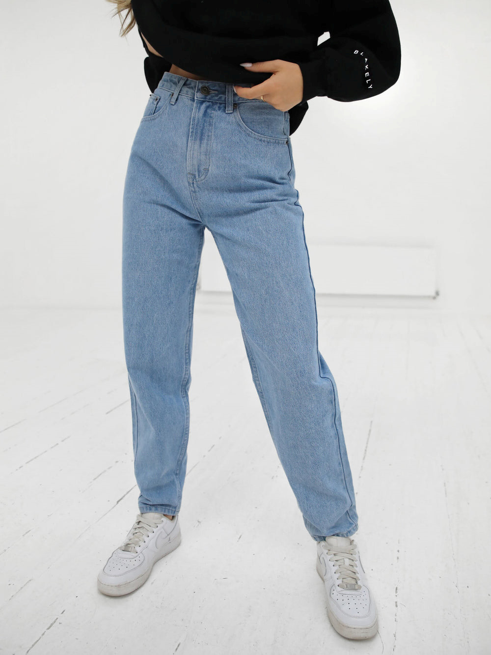 Blue Blakely Mom Jeans | EXQ745610