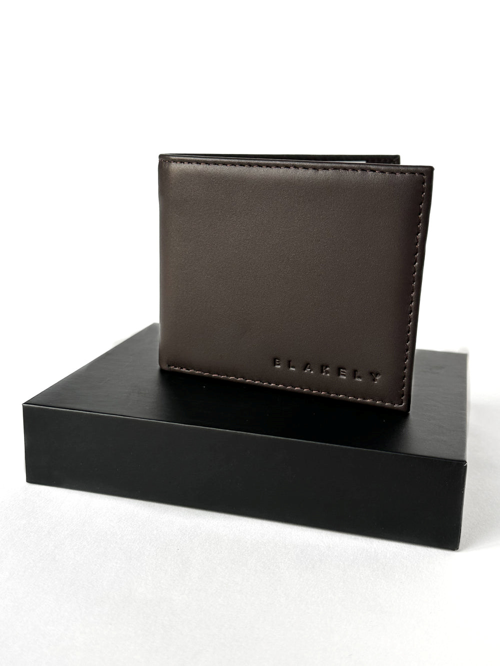 Brown Blakely London Wallet | XFC975426 