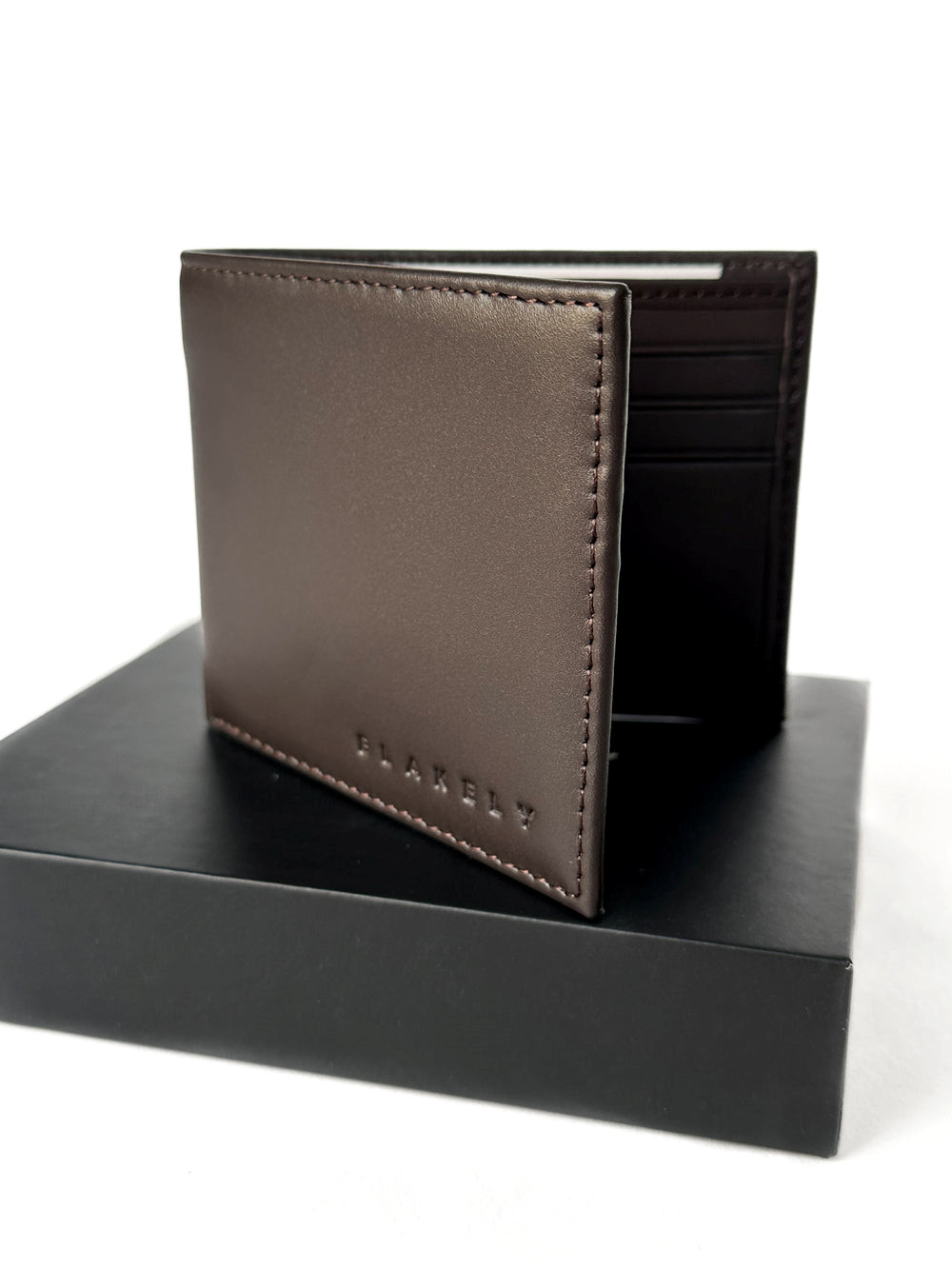 Brown Blakely London Wallet | XFC975426 