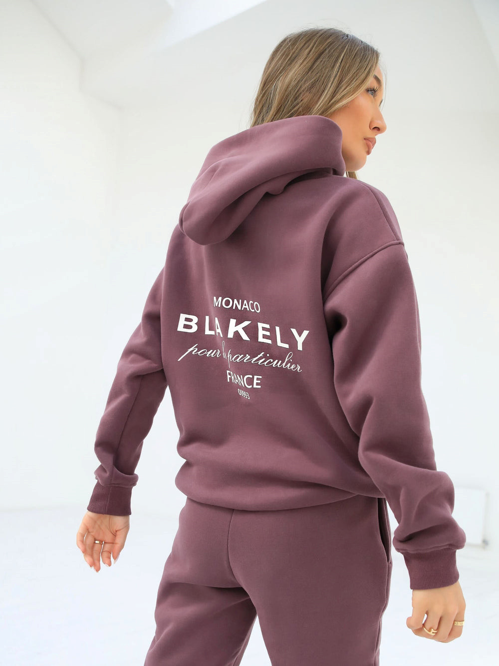 Burgundy Blakely Monaco Women\'s Relaxed Hoodie | DXM986413