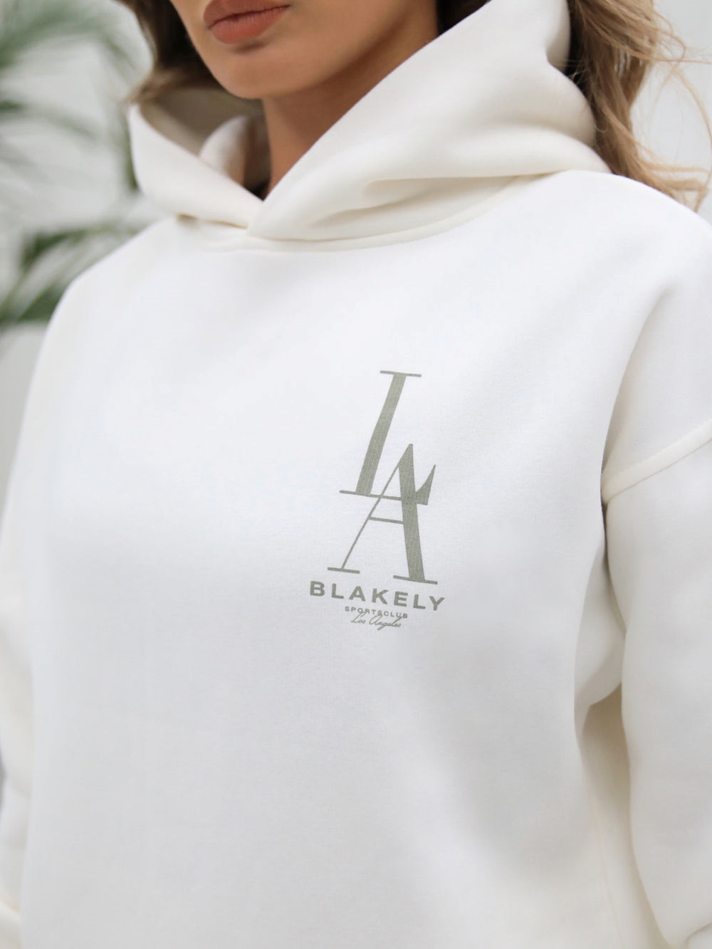 Ivory Blakely Studio Relaxed Hoodie | SVI790652