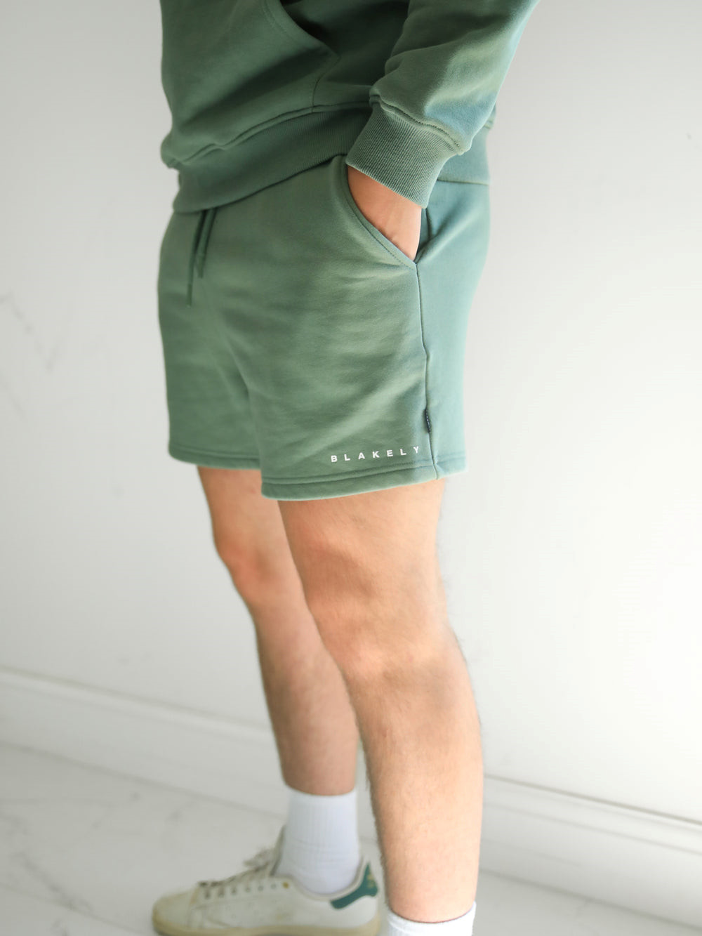 Khaki Blakely Evolved Jogger Shorts | WTO245081