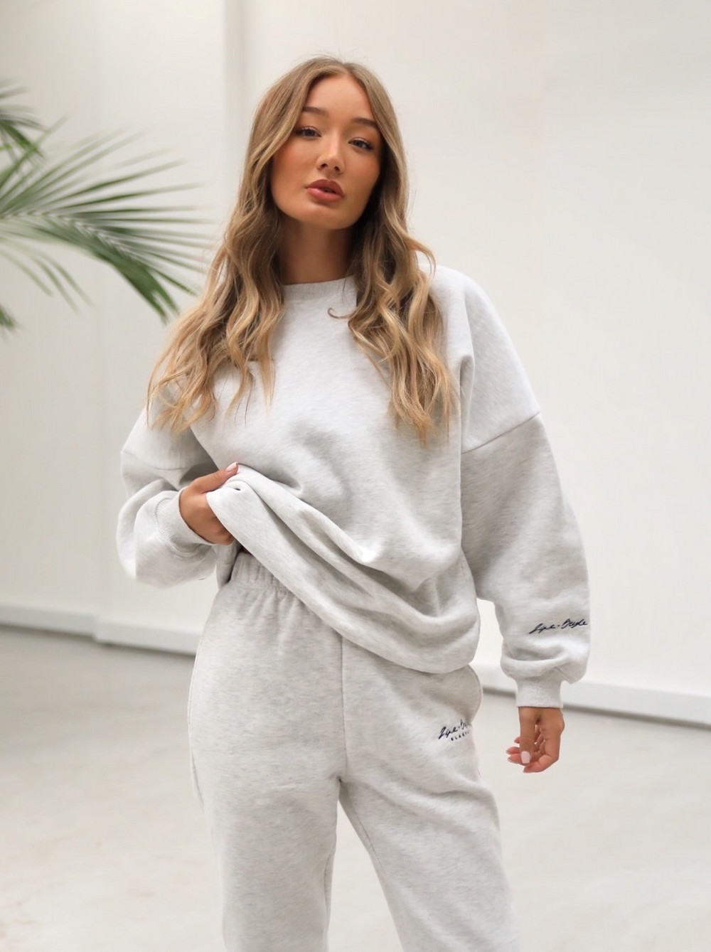 Marl White Blakely Life & Style Isabel Oversized Jumper | HDA572814