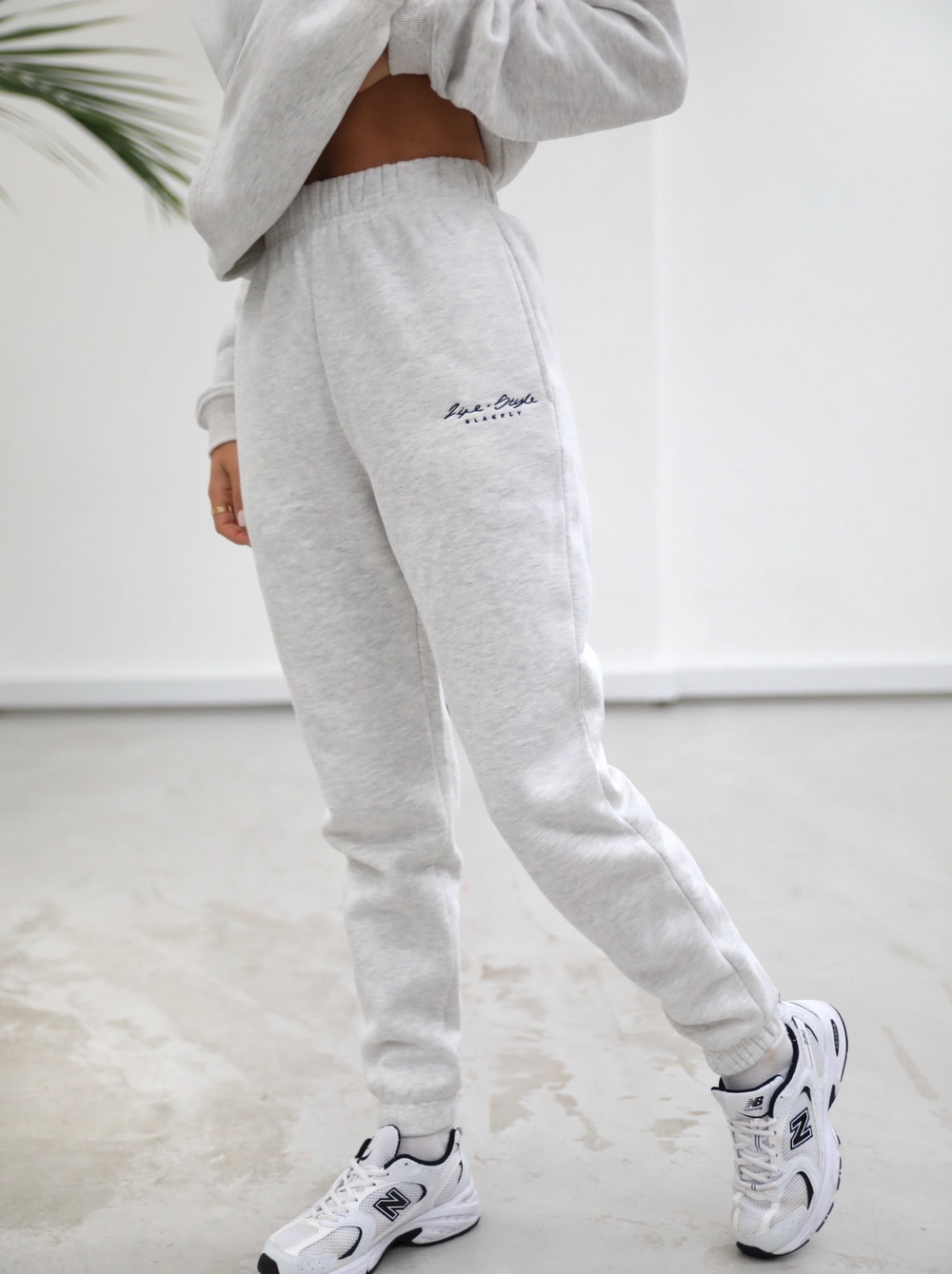 Marl White Blakely Life & Style Loose Fitting Sweatpants | VMT347596