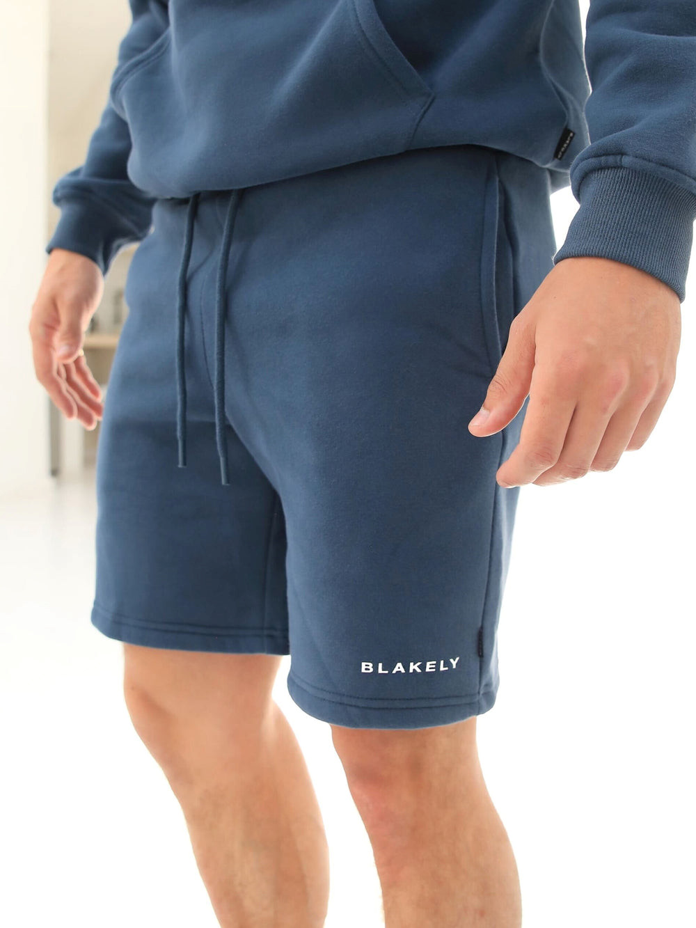 Mid Blue Blakely Riviera Initial Jogger Shorts | QGN618375