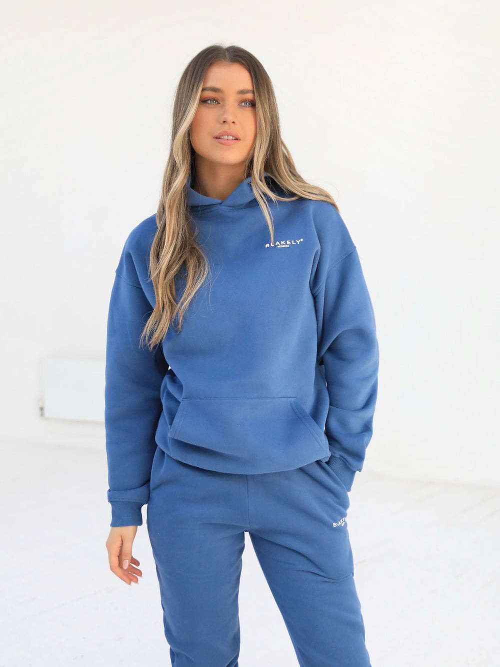 Mid Blue Blakely Women's Members Relaxed Hoodie | NRW263504