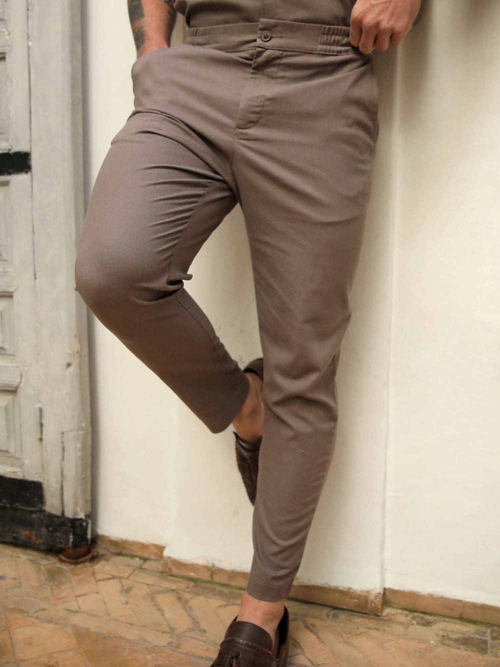 Mocha Brown Blakely Nador Linen-Blend Trousers | SVG752681