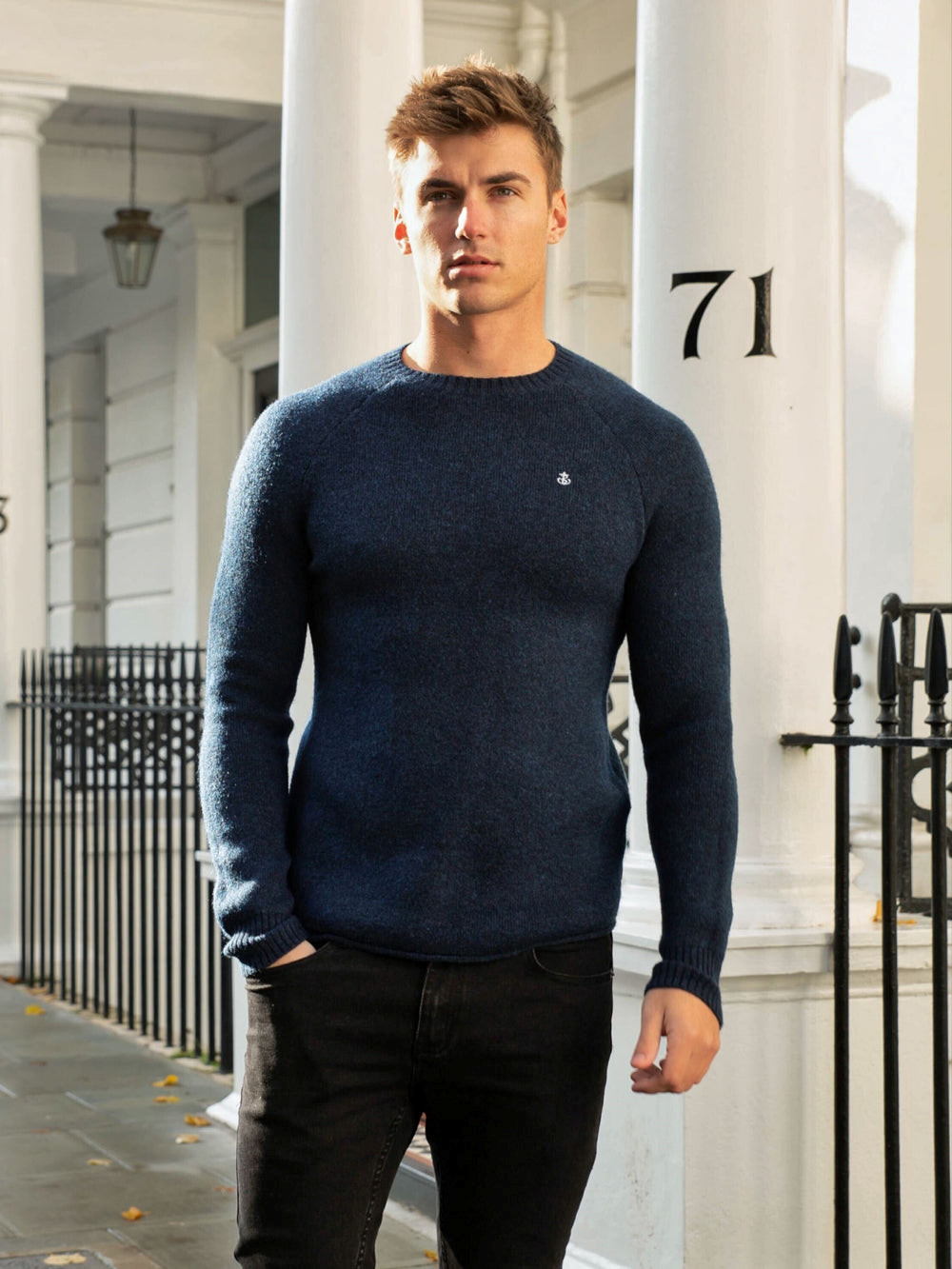 Navy Blakely Yardley Knit Jumper | EBM724389