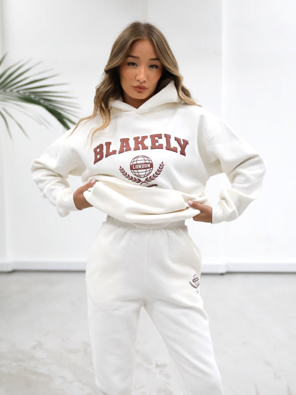 Off White Blakely Women's Varsity Relaxed Hoodie | DHX809567