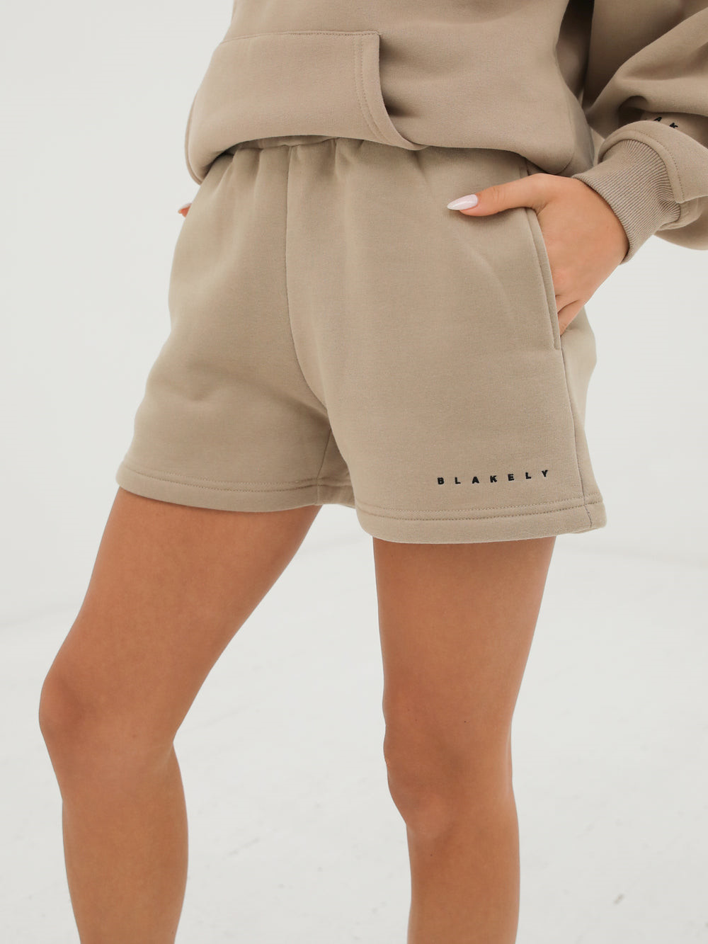 Tan Blakely Isabel Jogger Shorts | MJQ721398