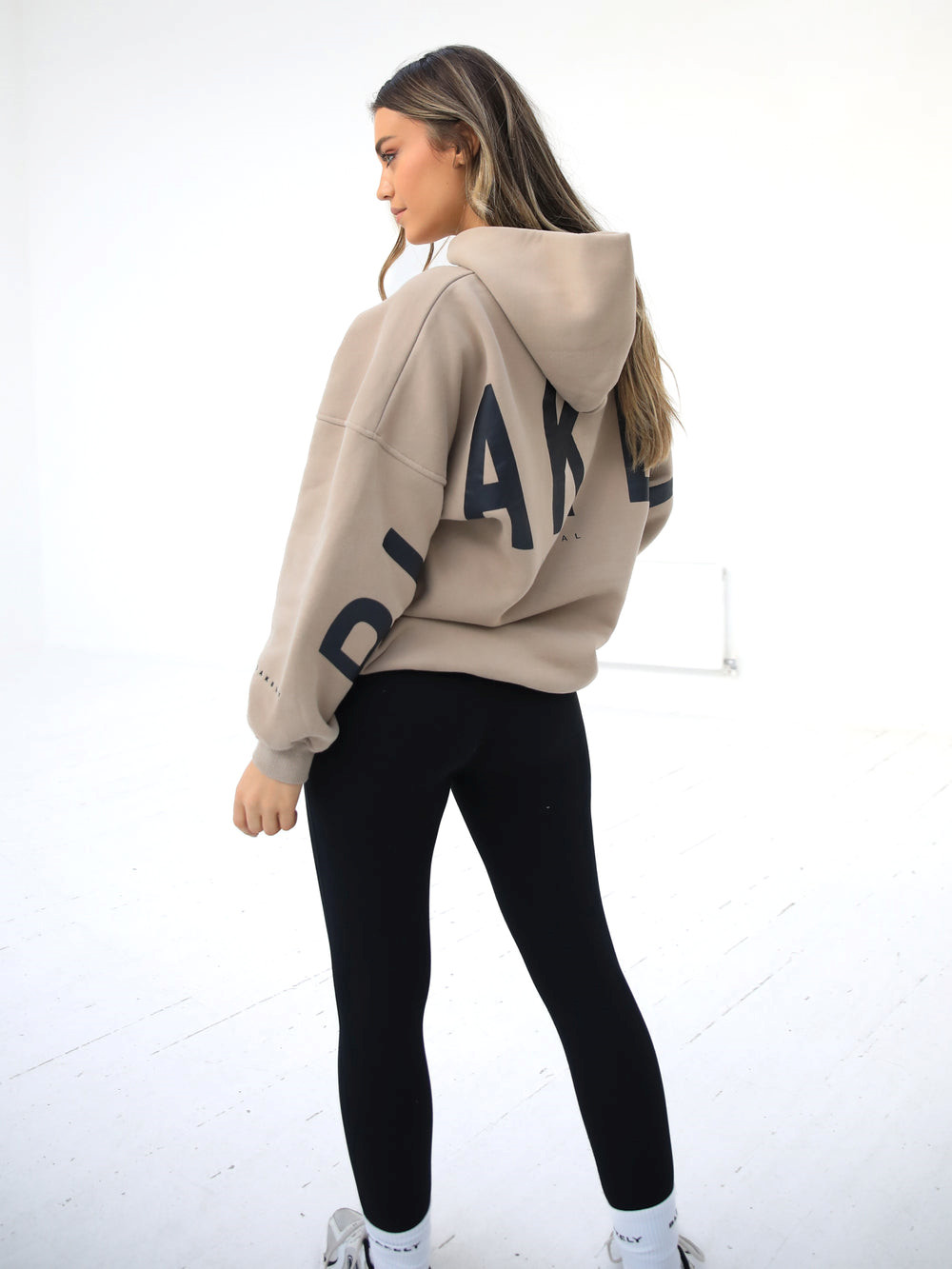 Tan Blakely Isabel Oversized Hoodie | CZR319254